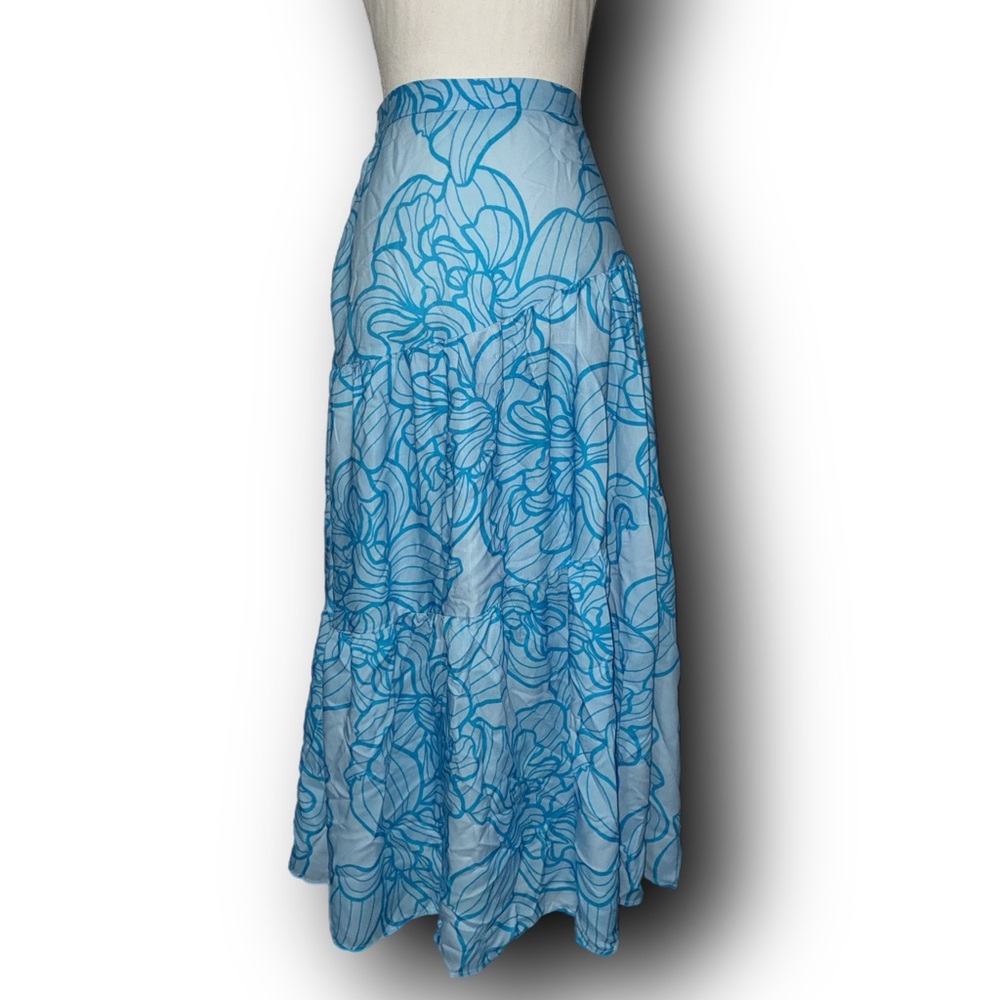 Hello Molly Swirls Surrounding Me Maxi Skirt Summer Vibes Illustrated Look